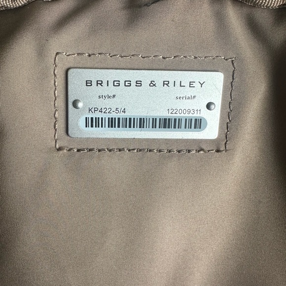 Briggs & Riley Medium @work Backpack - Picture 7 of 11